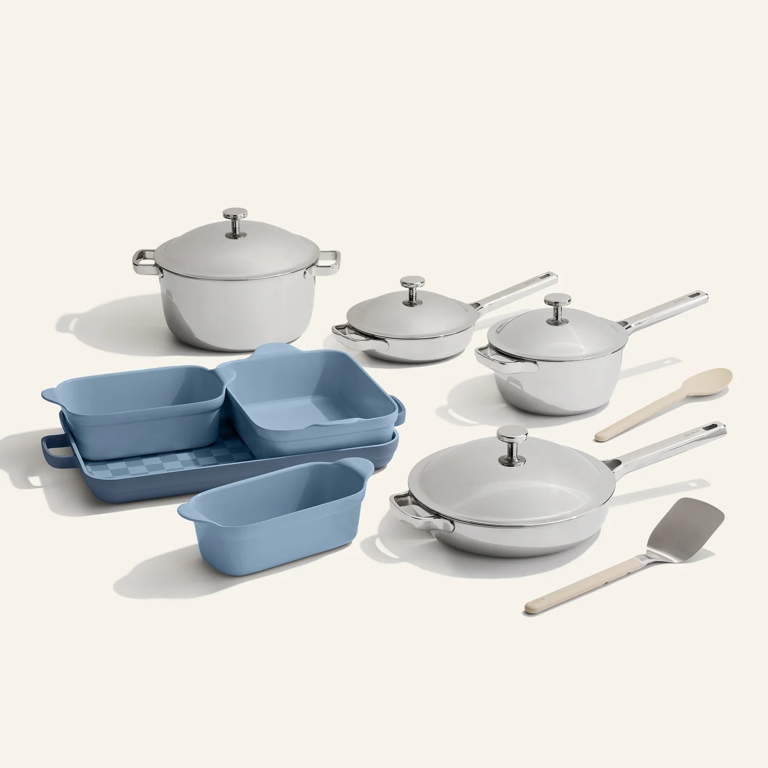 Alternative view of Titanium Pro Cookware + Bakeware Set