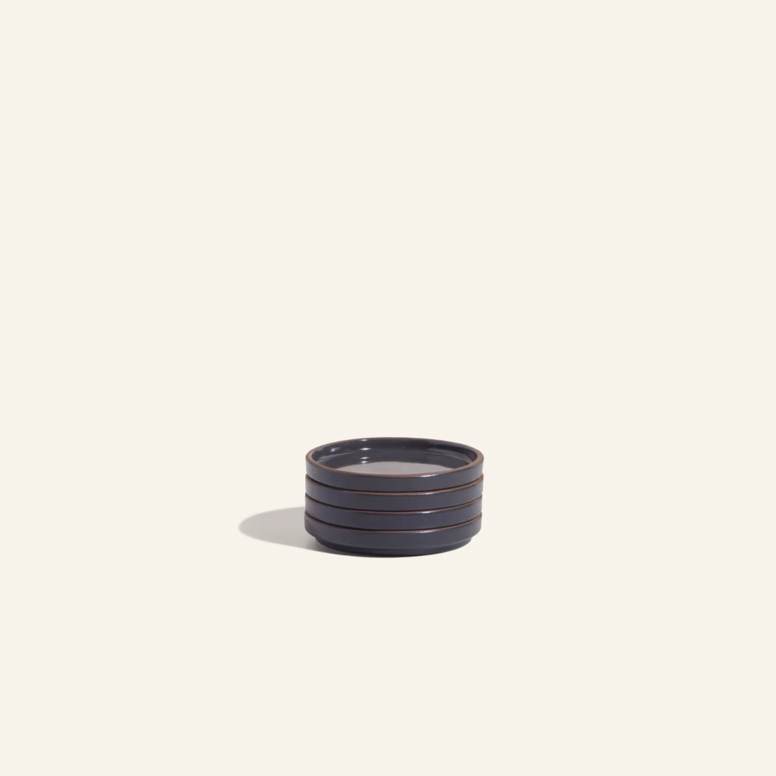 Alternative view of Tiny Plates