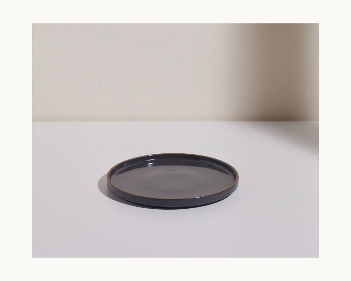 Alternative view of Salad Plates